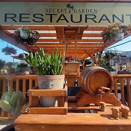 Secret Garden Hotel Maleme  Exterior photo